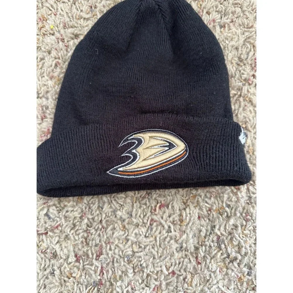 47‎ Brand NHL Knit Anaheim Ducks Cuffed Beanie, black beanie, anaheim ducks - Picture 4 of 6